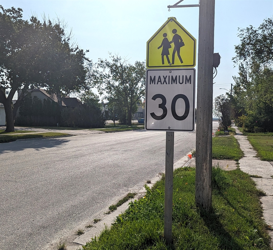 school-zone-a.46d5d7529.jpg